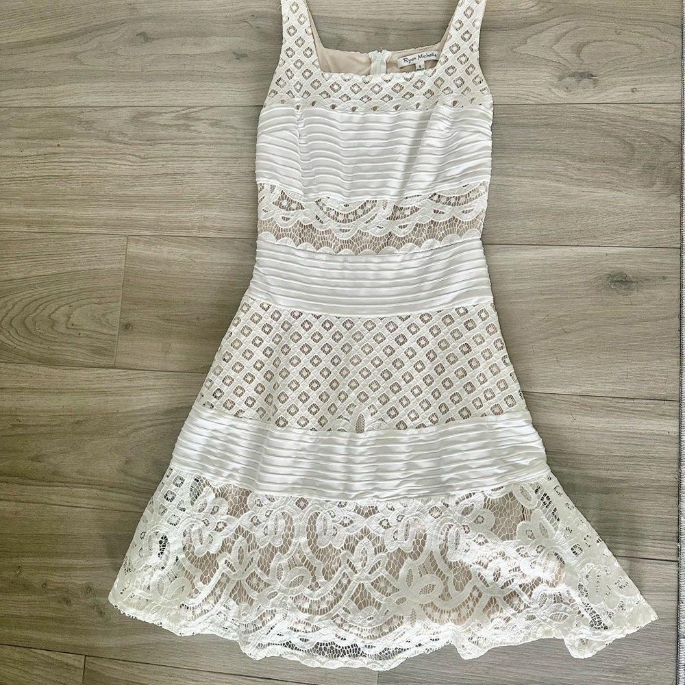 Elegant White Lace Midi Dress
